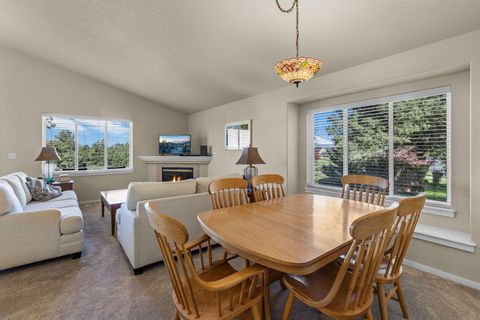 Tiny photo for 3626 SW 29th Street, Redmond, OR 97756 (MLS # 220220101)