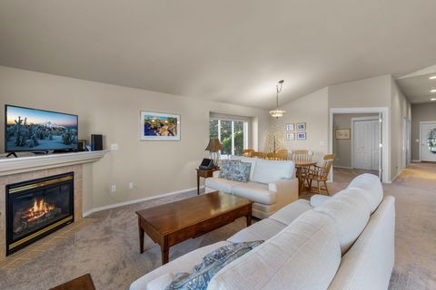 Tiny photo for 3626 SW 29th Street, Redmond, OR 97756 (MLS # 220220101)