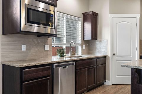 Tiny photo for 21191 SE Kayla Court, Bend, OR 97702 (MLS # 220214222)