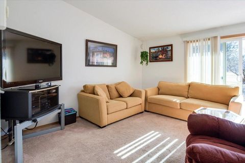 Tiny photo for 67070 Paradise Alley Aly, Bend, OR 97701 (MLS # 220215872)