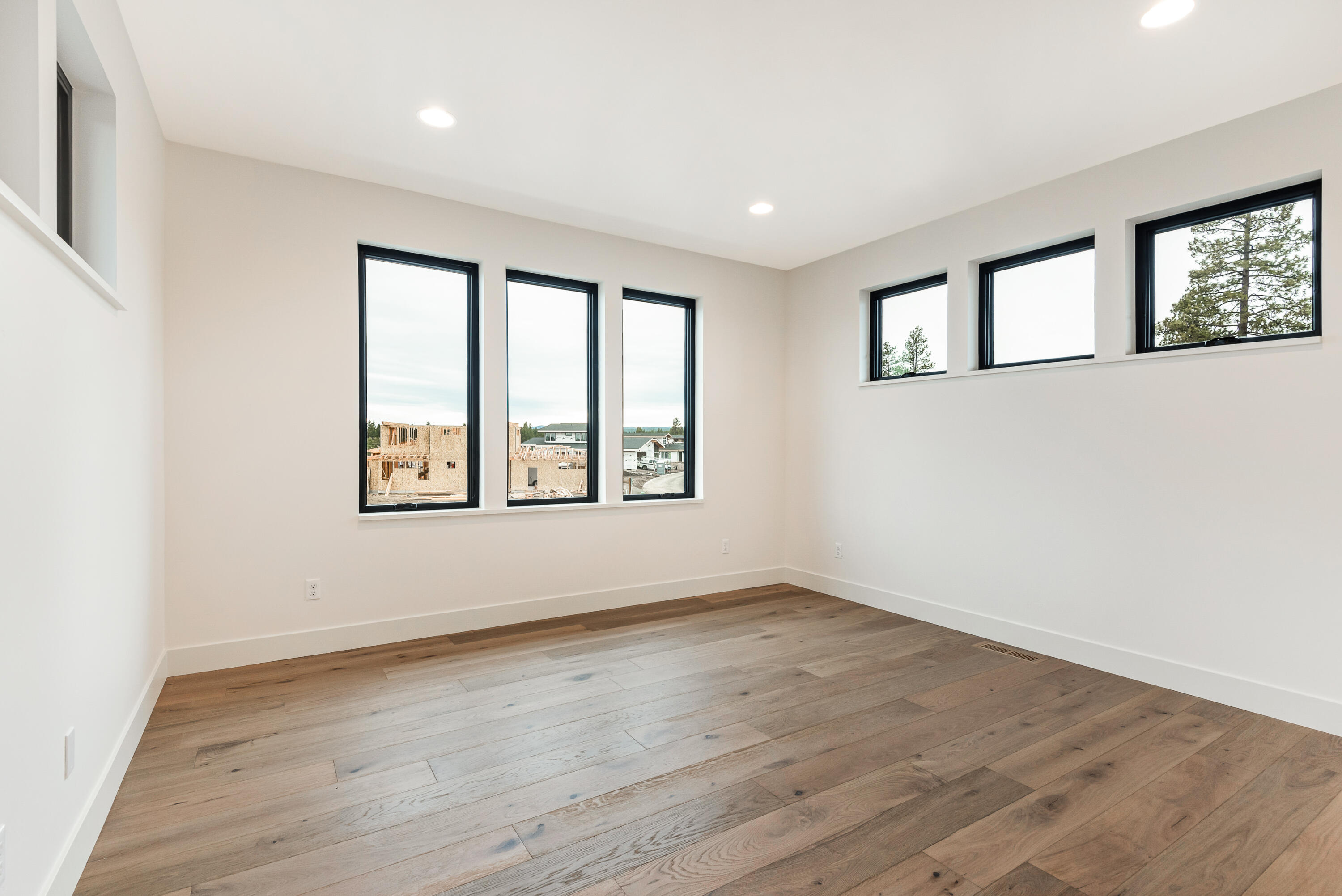 Discovery West Phase 4 - Residential