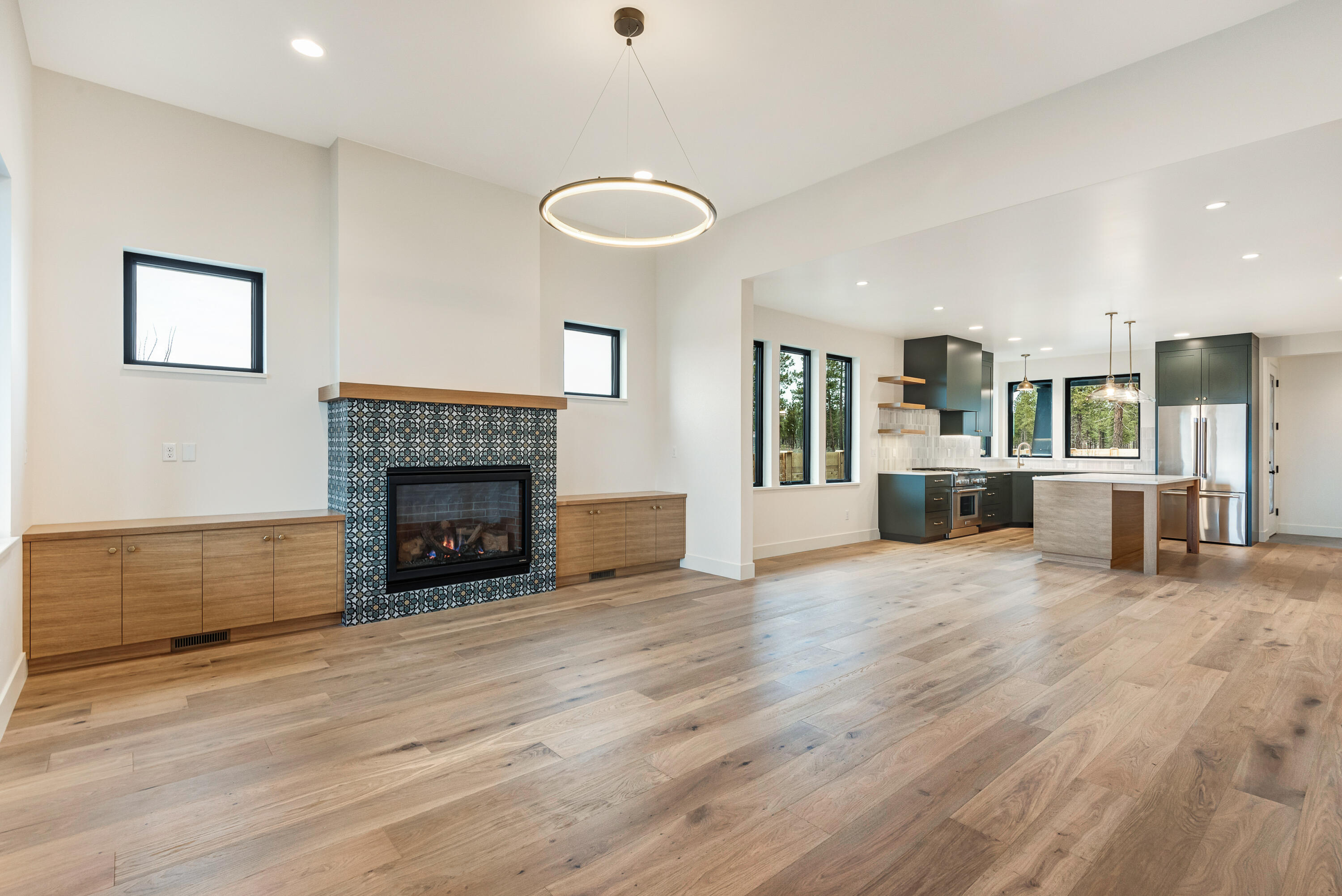 Discovery West Phase 4 - Residential