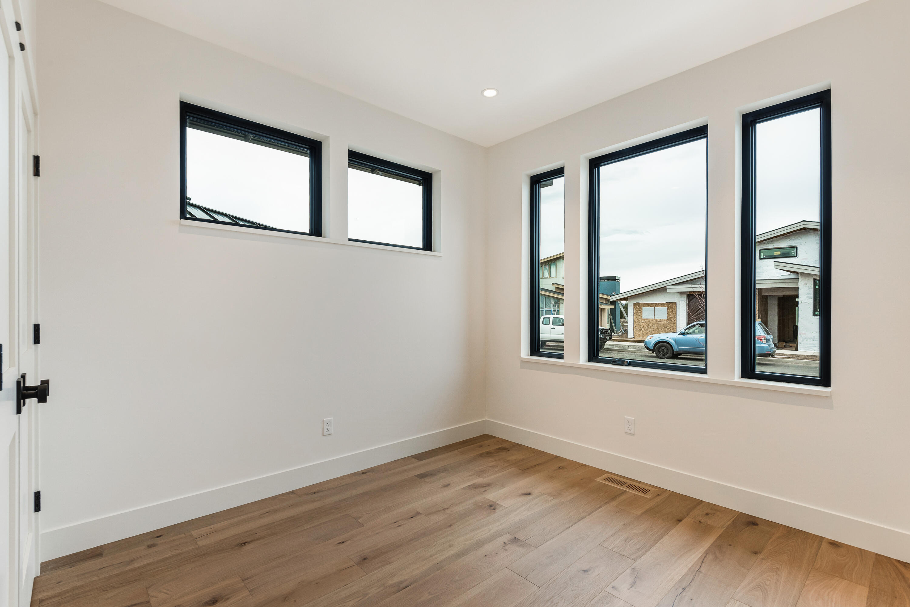 Discovery West Phase 4 - Residential