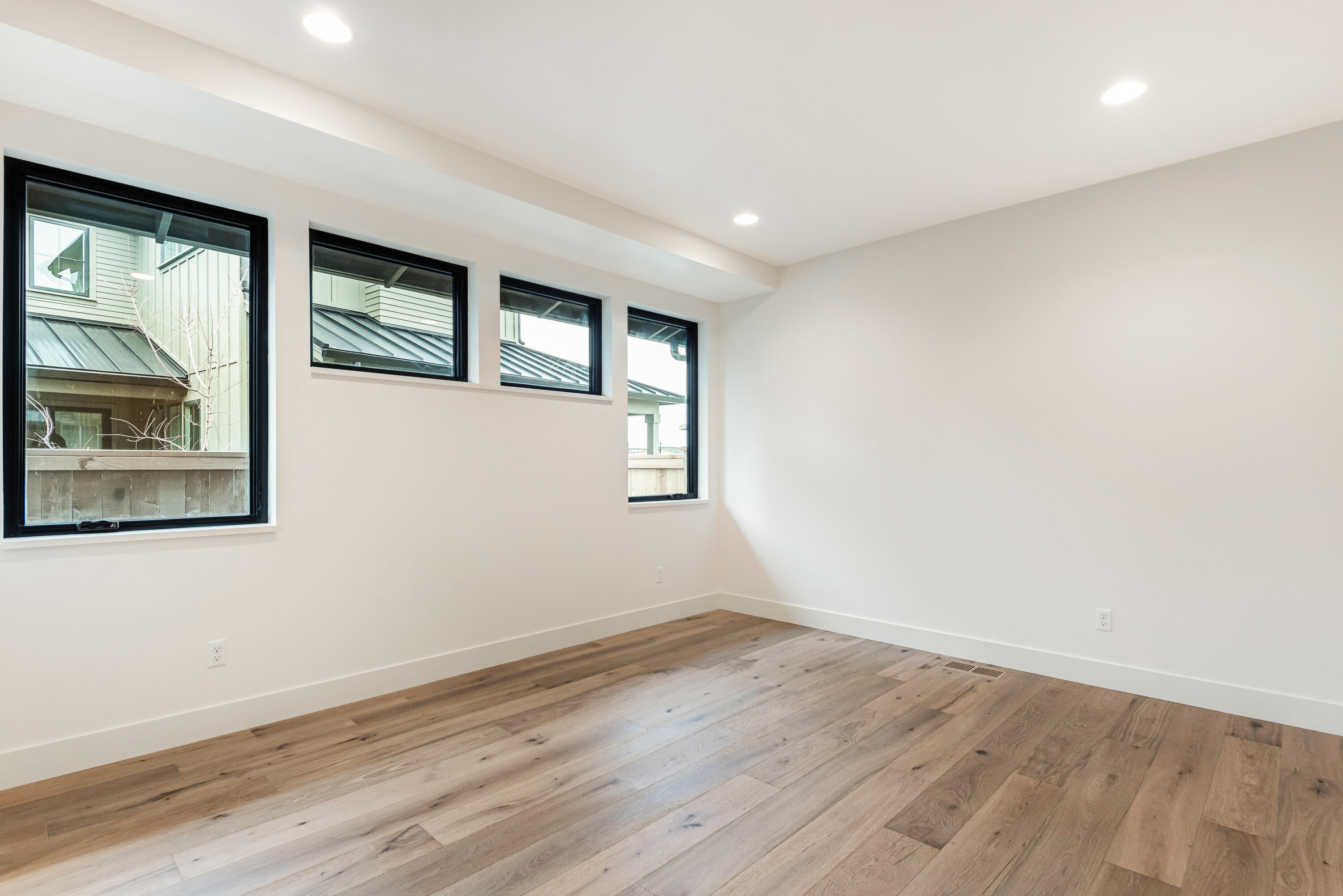 Discovery West Phase 4 - Residential