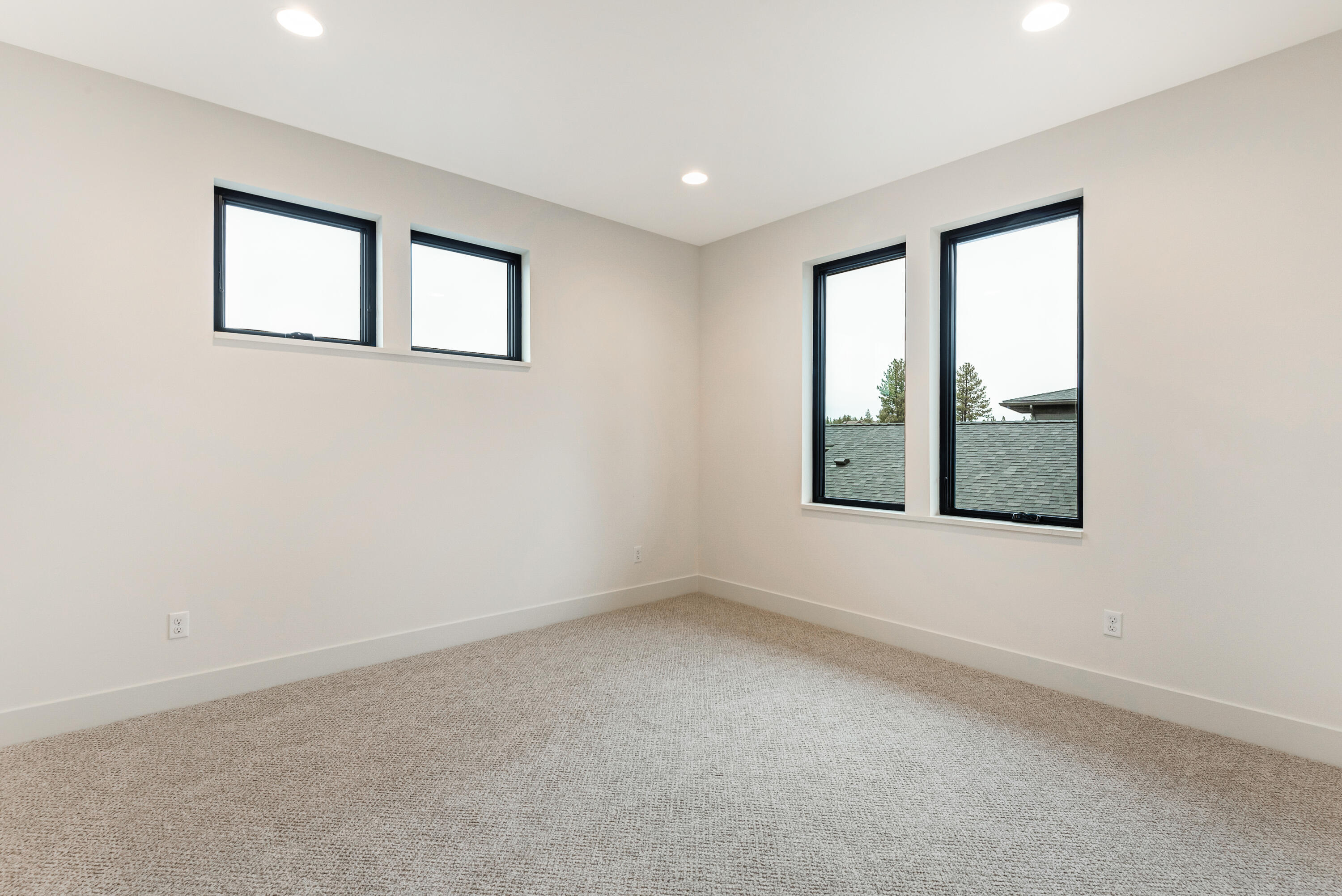 Discovery West Phase 4 - Residential