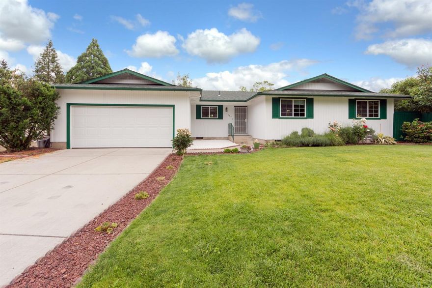 Did you say you were having a hard time finding a nice home with a big backyard, great schools and on a cul-de-sac?? Well here we are! New flooring, all new windows, family and living room, fresh paint, . Back yard has solar heated pool, organic garden beds and is a wonderful bird sanctuary. You will NOT be disappointed.