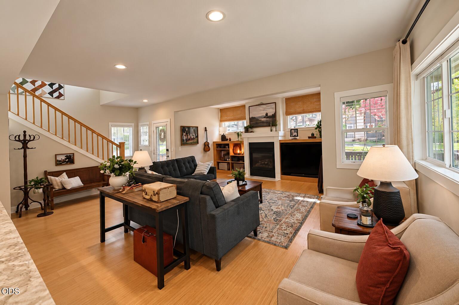 1892 NE Maker Way