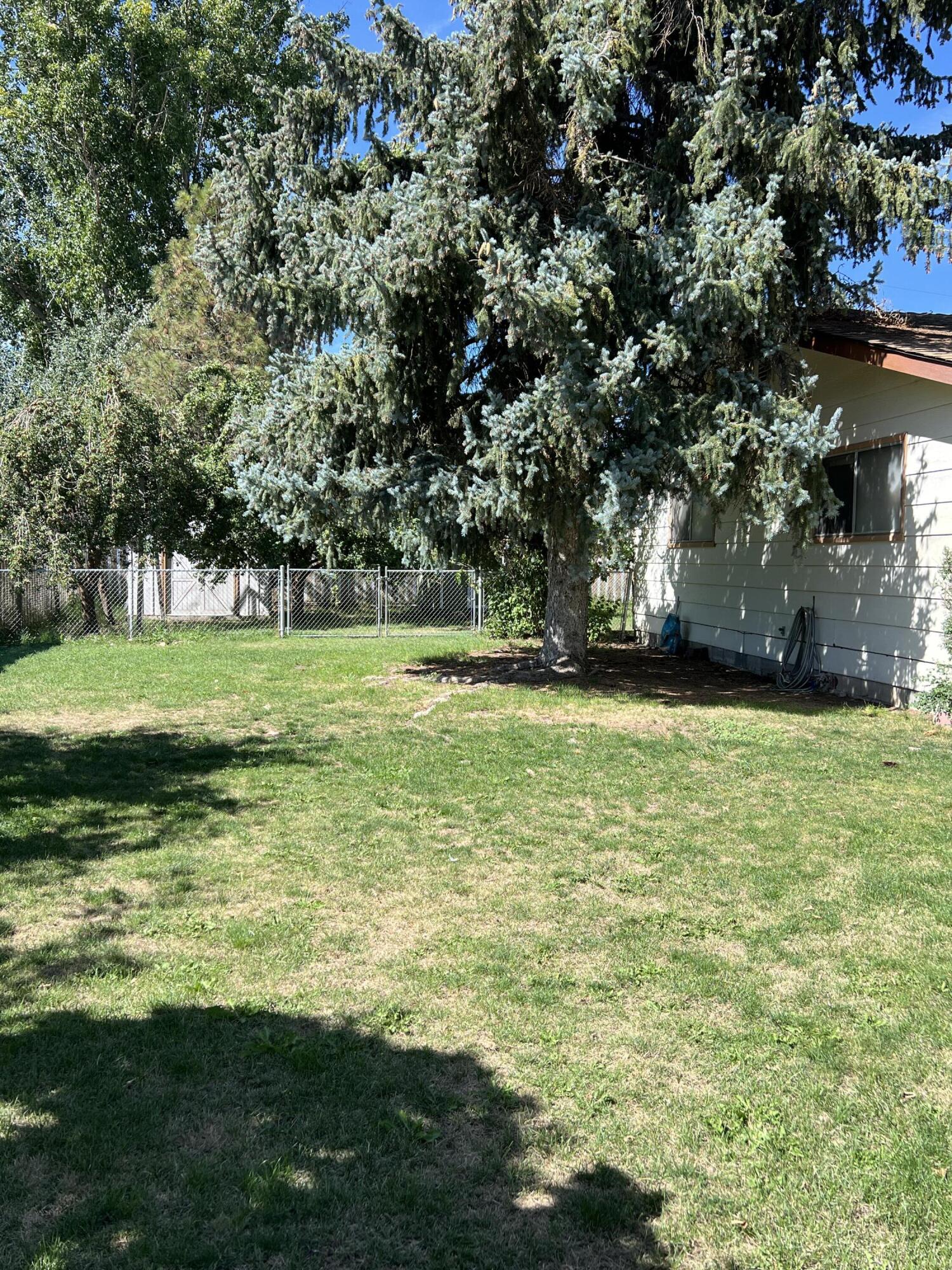 Altamont Acres - Residential