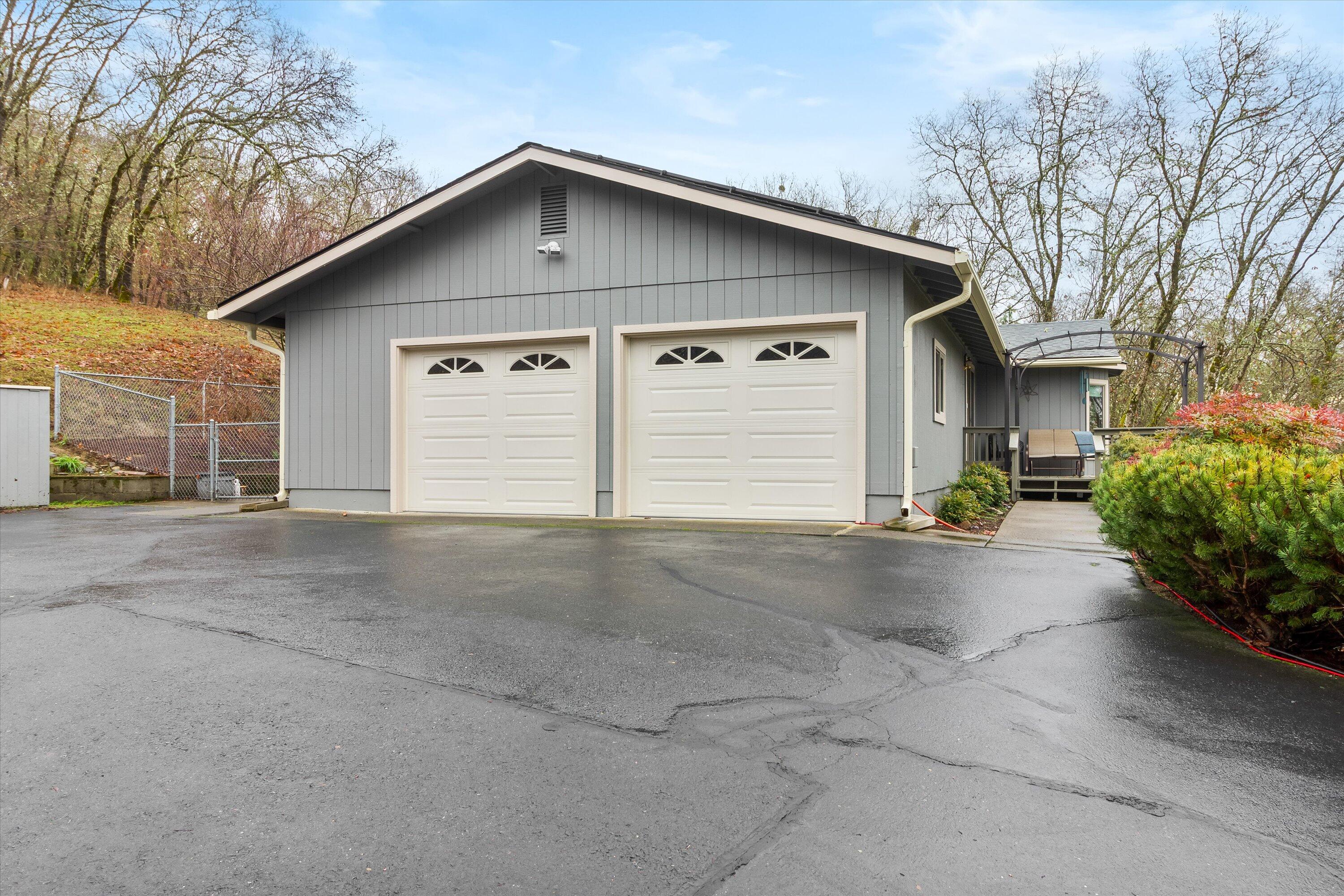 Knollwood Country Estates - Residential