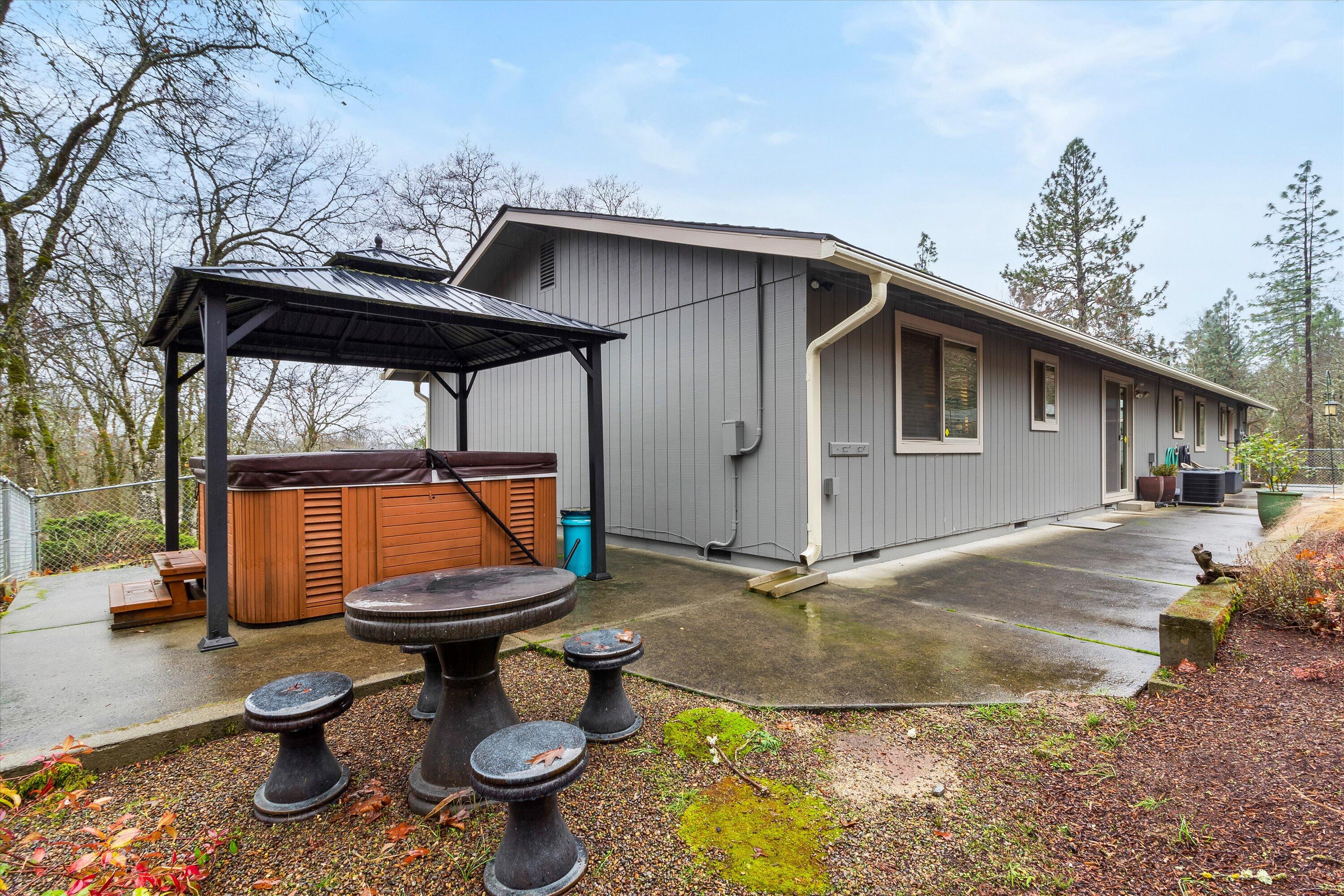 Knollwood Country Estates - Residential