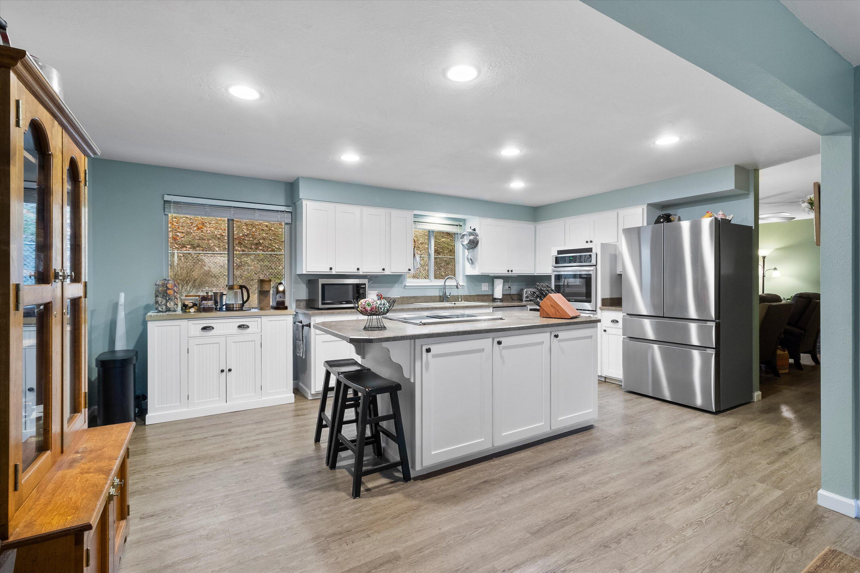 Knollwood Country Estates - Residential