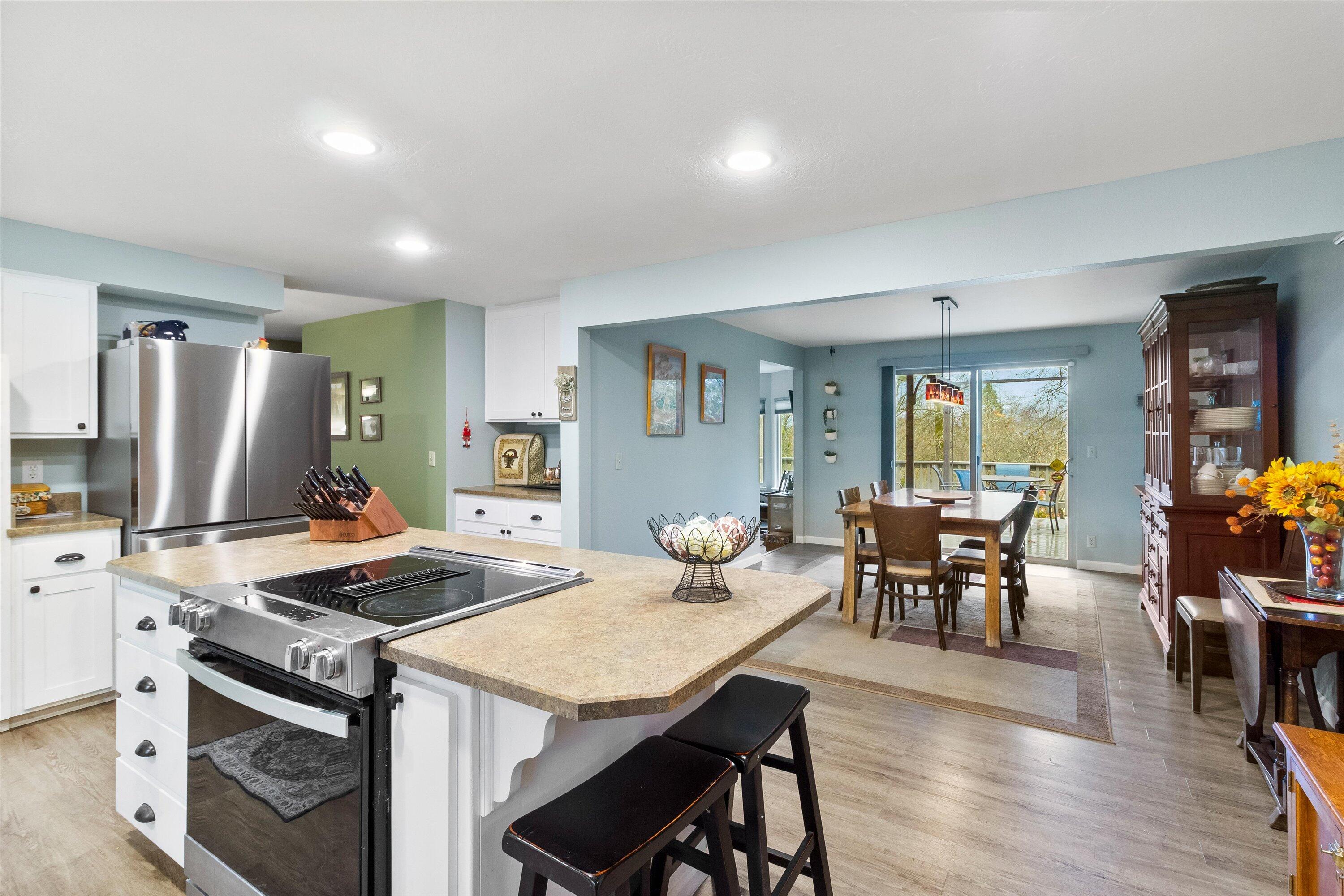 Knollwood Country Estates - Residential