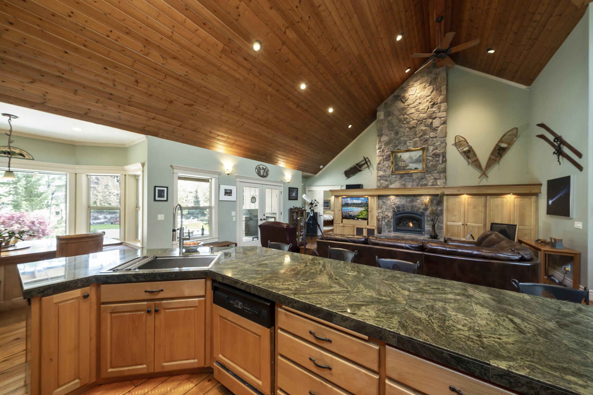 Mtn Gate - Residential