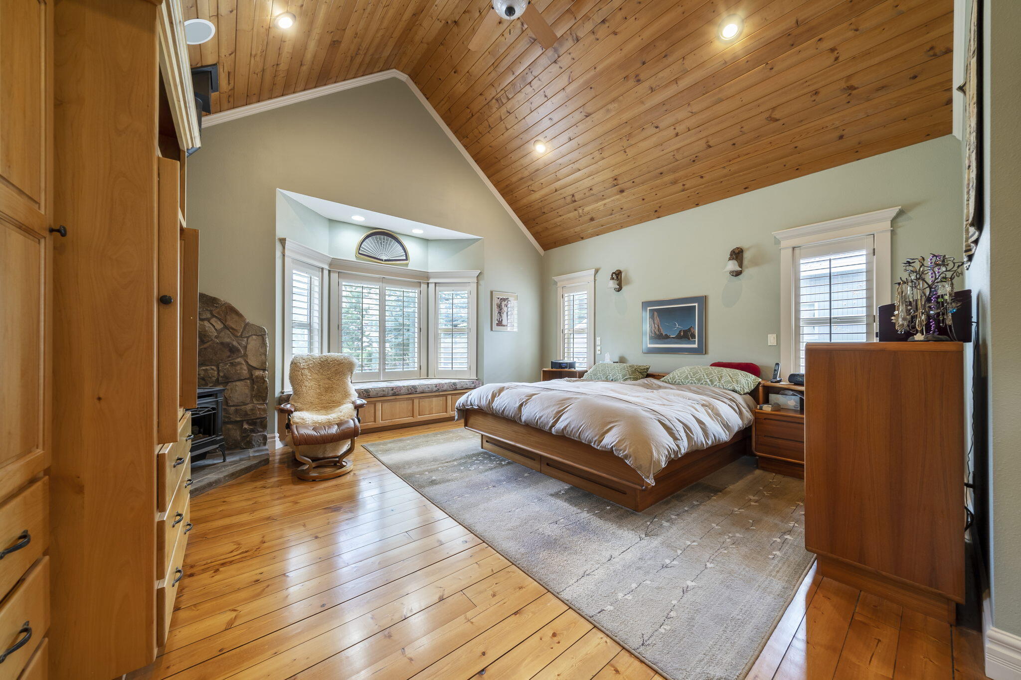 Mtn Gate - Residential