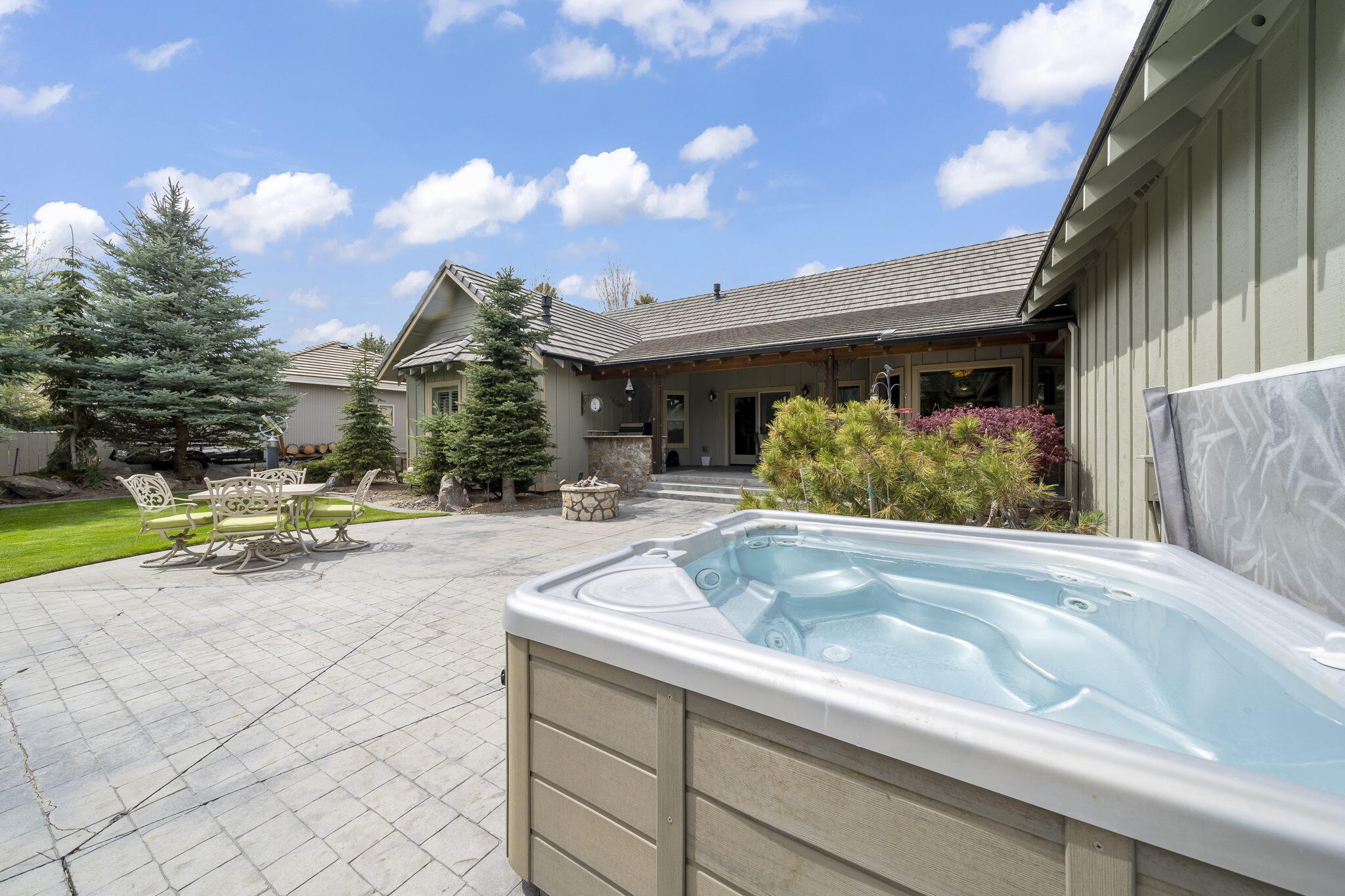 Mtn Gate - Residential