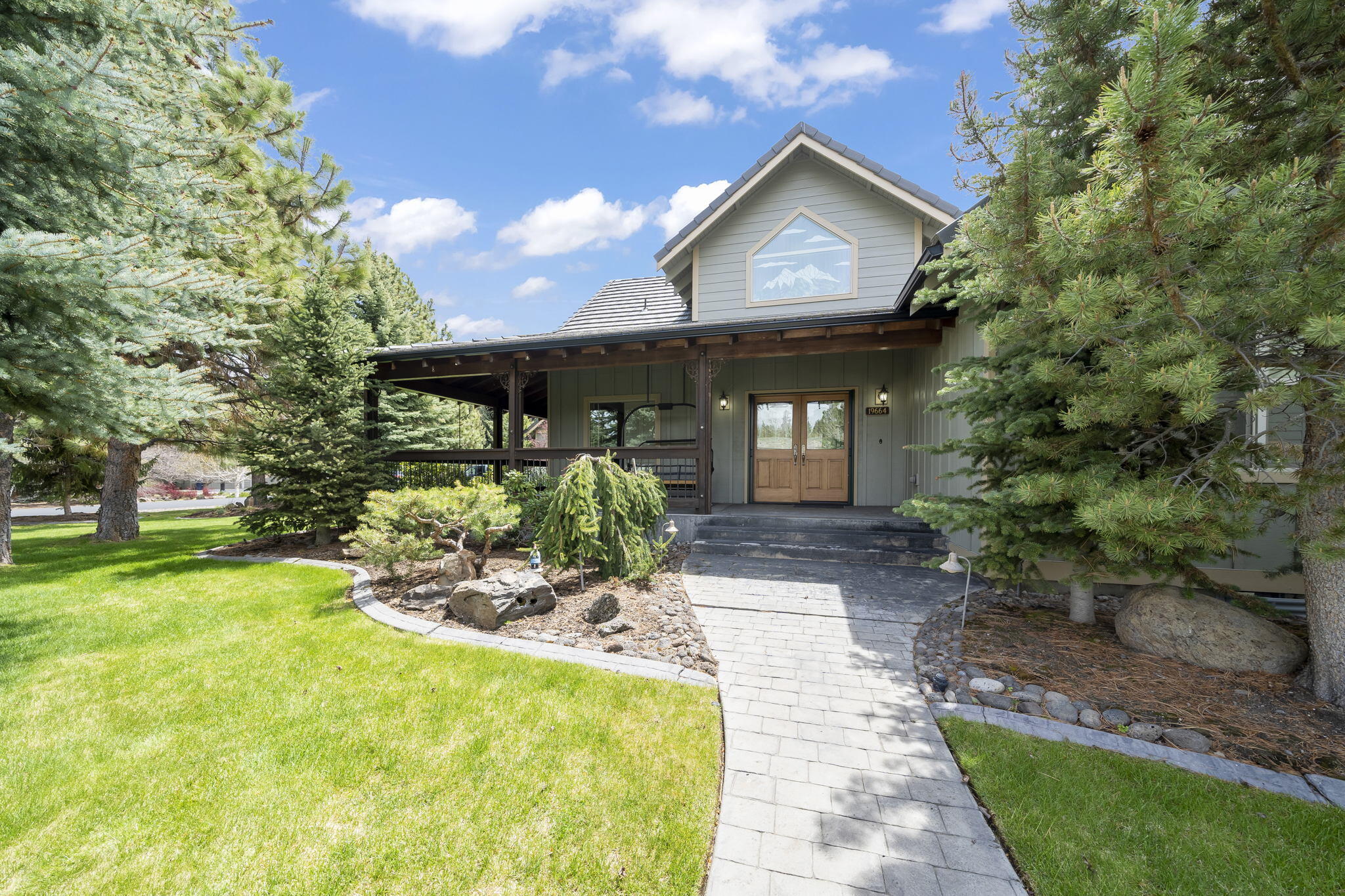 Mtn Gate - Residential