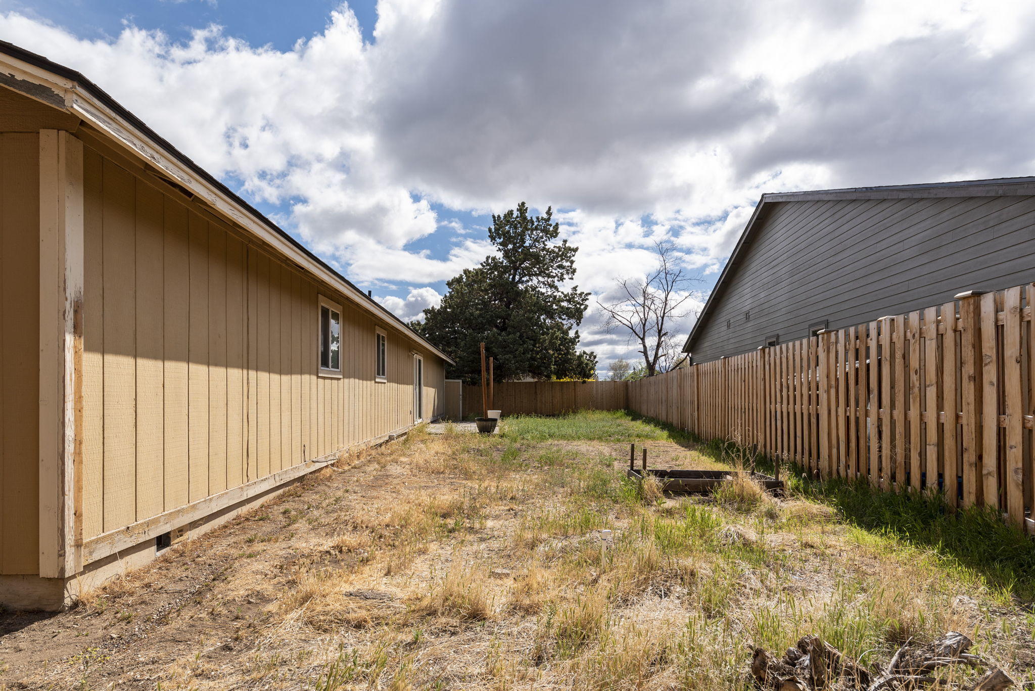 Meadowbrook Estate - Residential