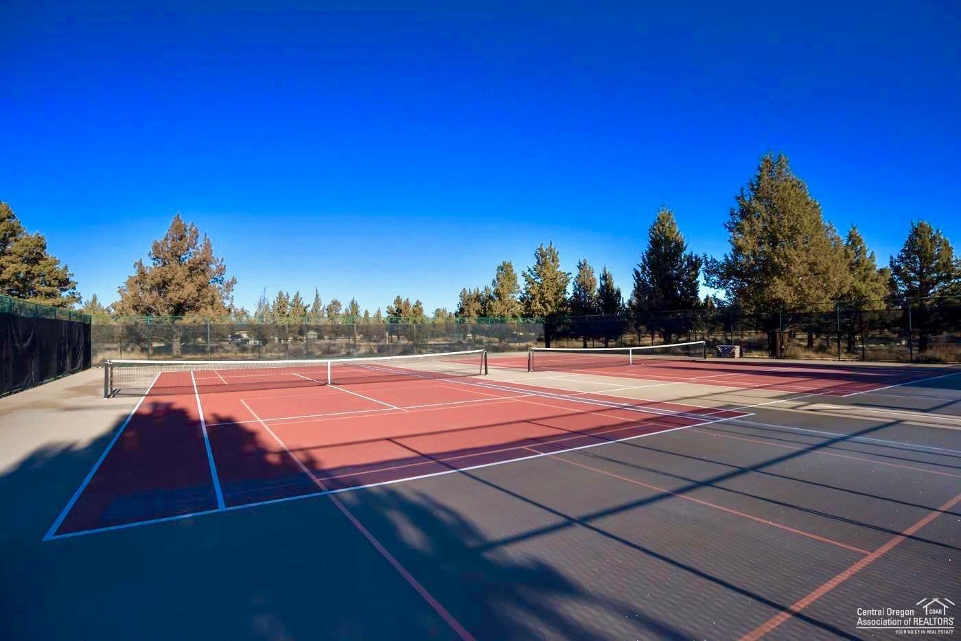 Eagle Crest - Residential