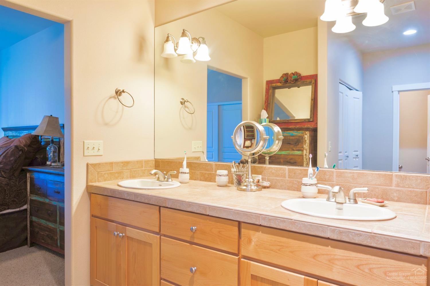 Eagle Crest - Residential
