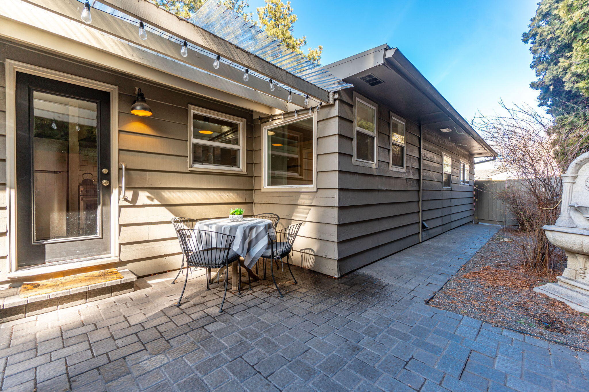 Wiestoria - Residential Income