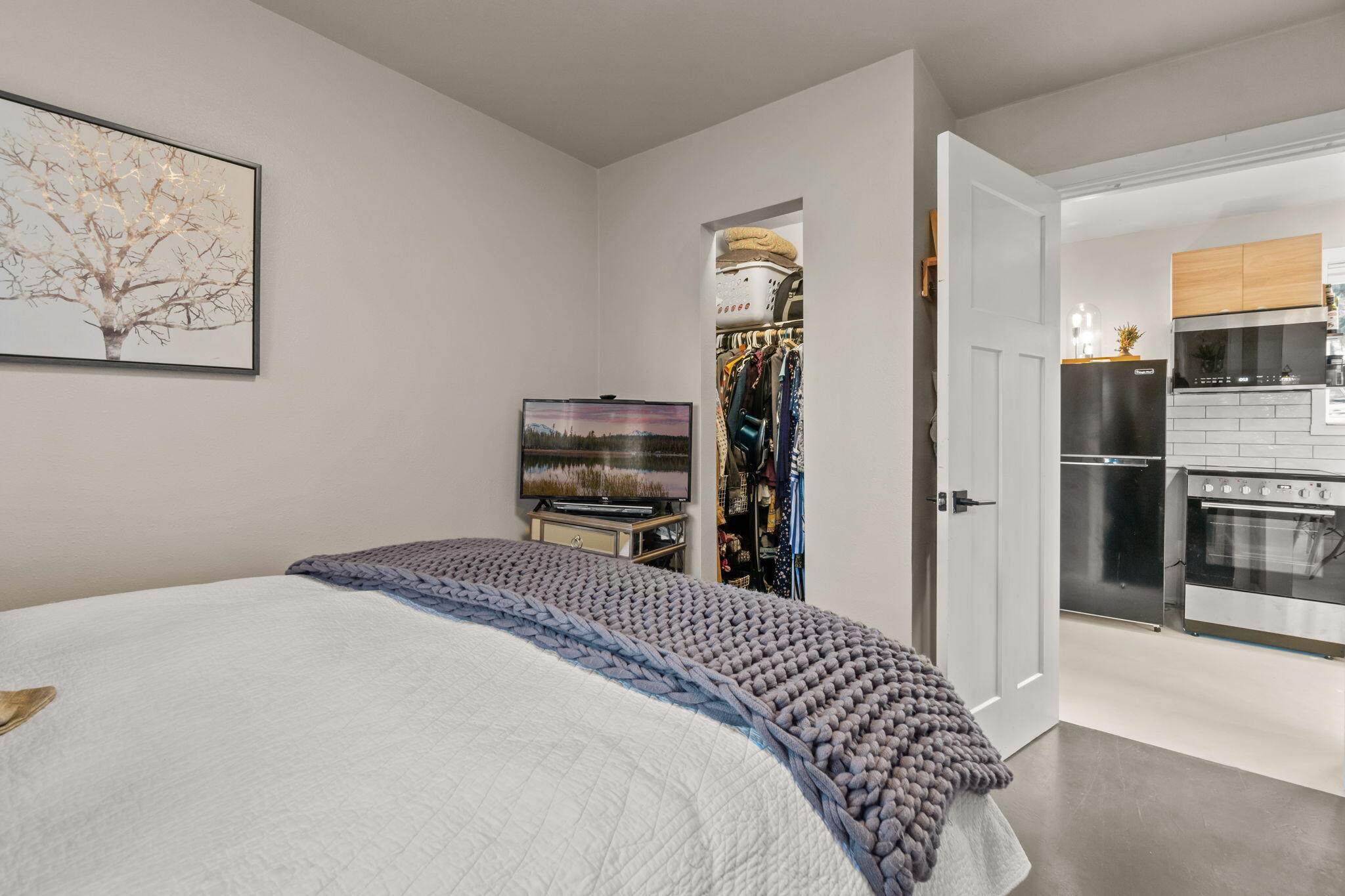 Wiestoria - Residential Income