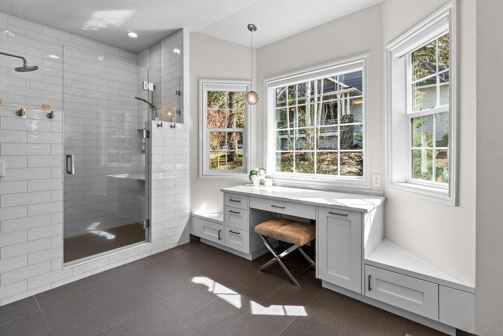 Awbrey Glen - Residential