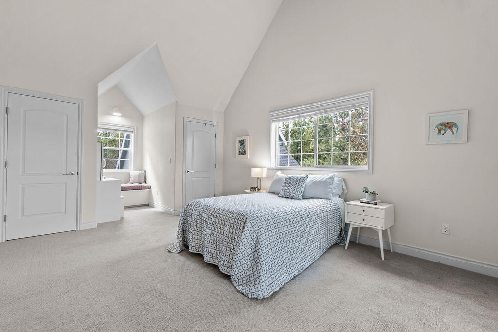 Awbrey Glen - Residential