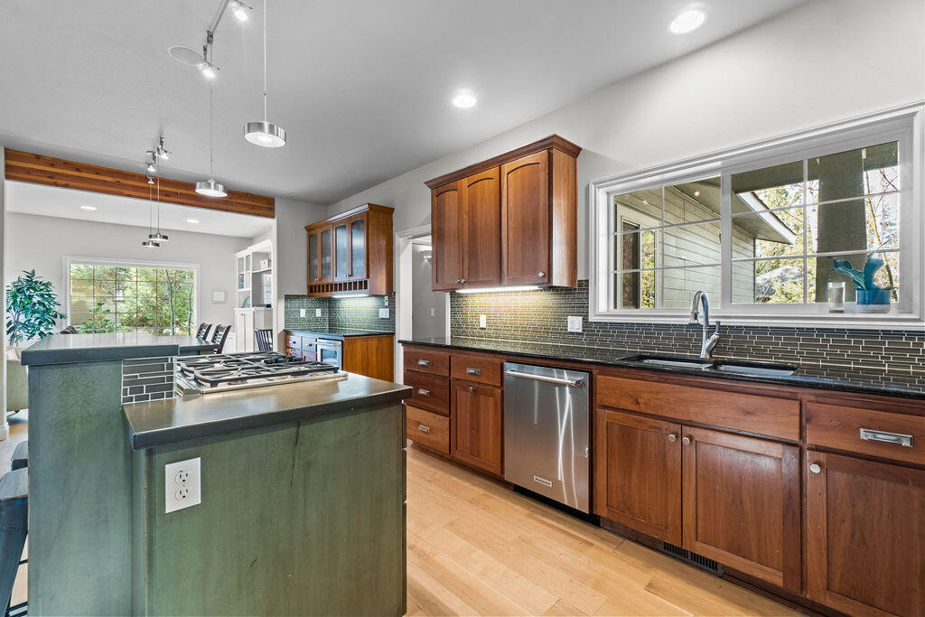 Awbrey Glen - Residential