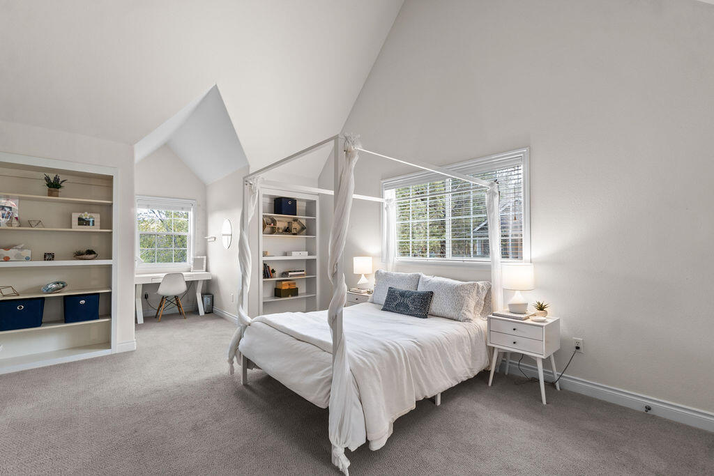 Awbrey Glen - Residential