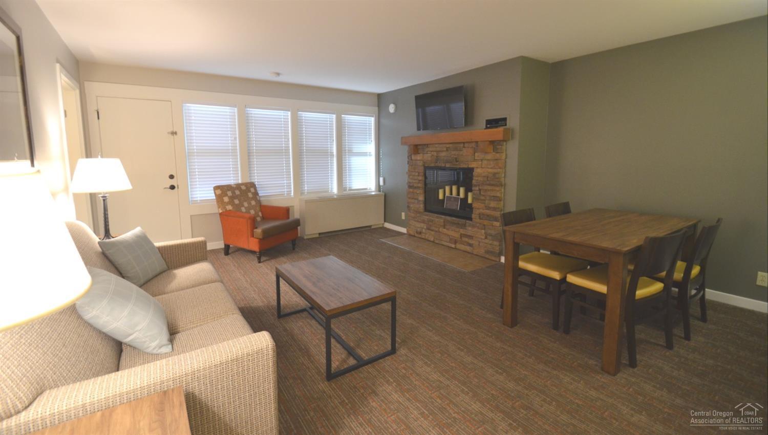 Inn Of The 7th - Residential