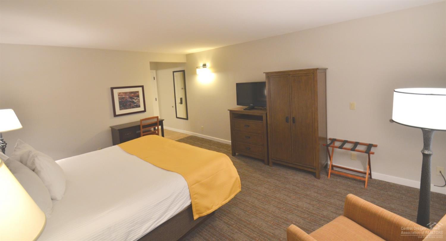 Inn Of The 7th - Residential