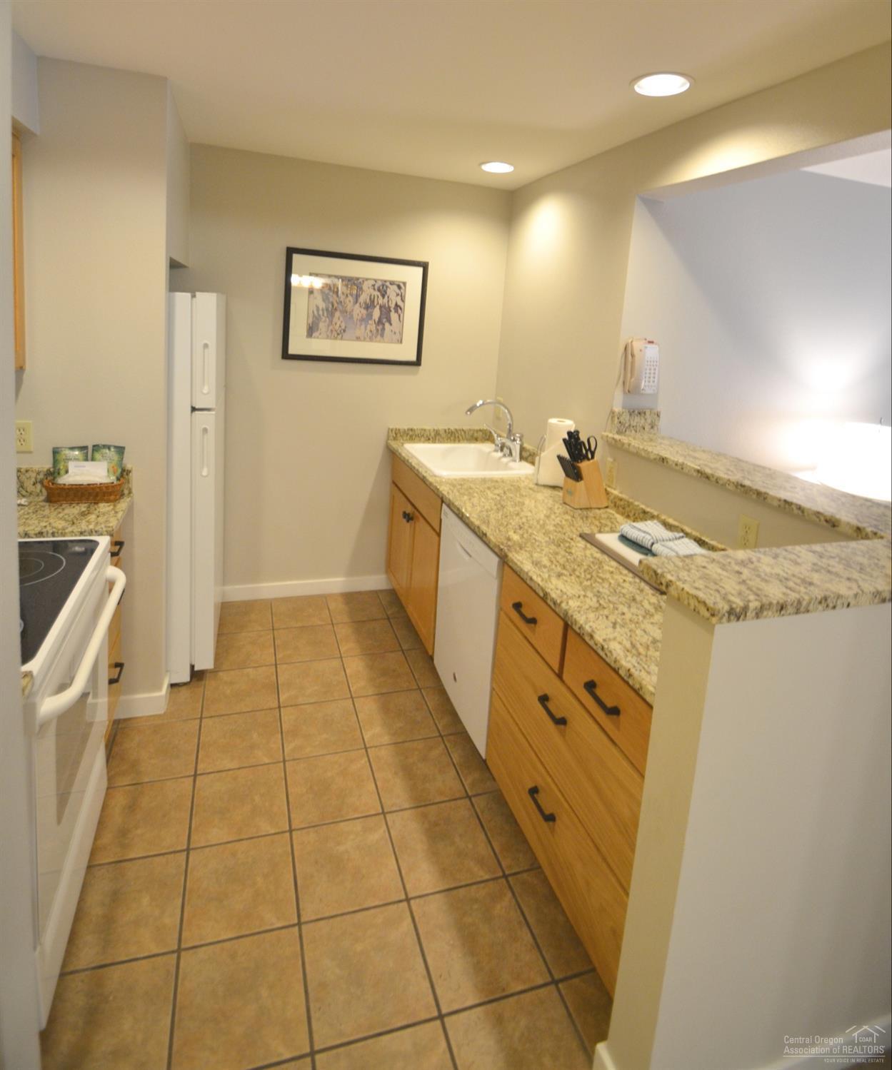 Inn Of The 7th - Residential