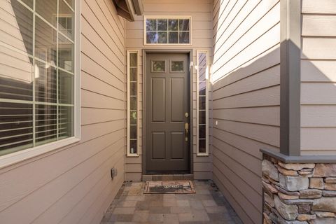 Tiny photo for 4934 Horned Lark Drive, Klamath Falls, OR 97601 (MLS # 220217813)