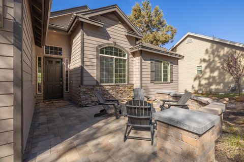 Tiny photo for 4934 Horned Lark Drive, Klamath Falls, OR 97601 (MLS # 220217813)