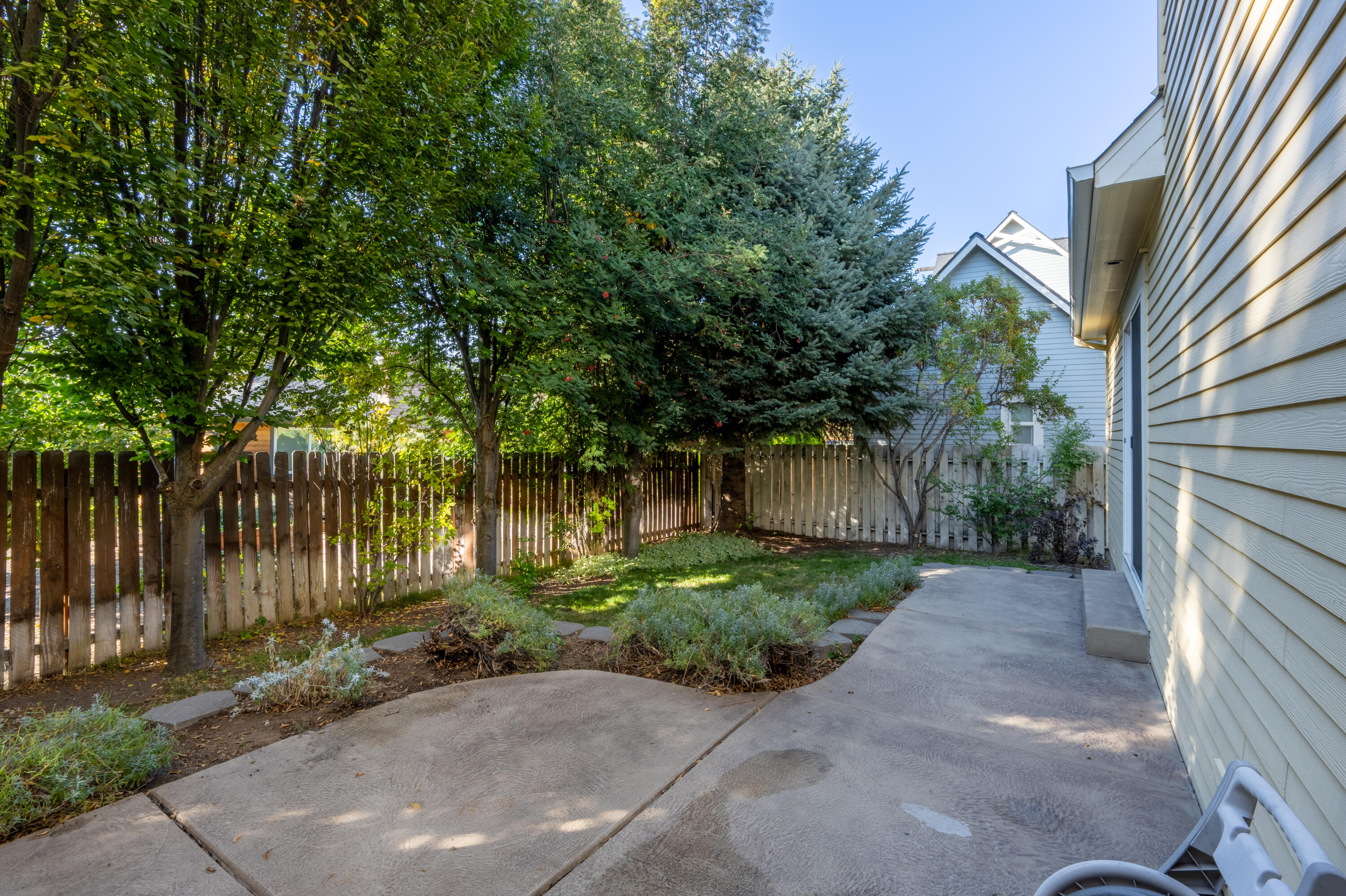 Cloud 9 Estates - Residential