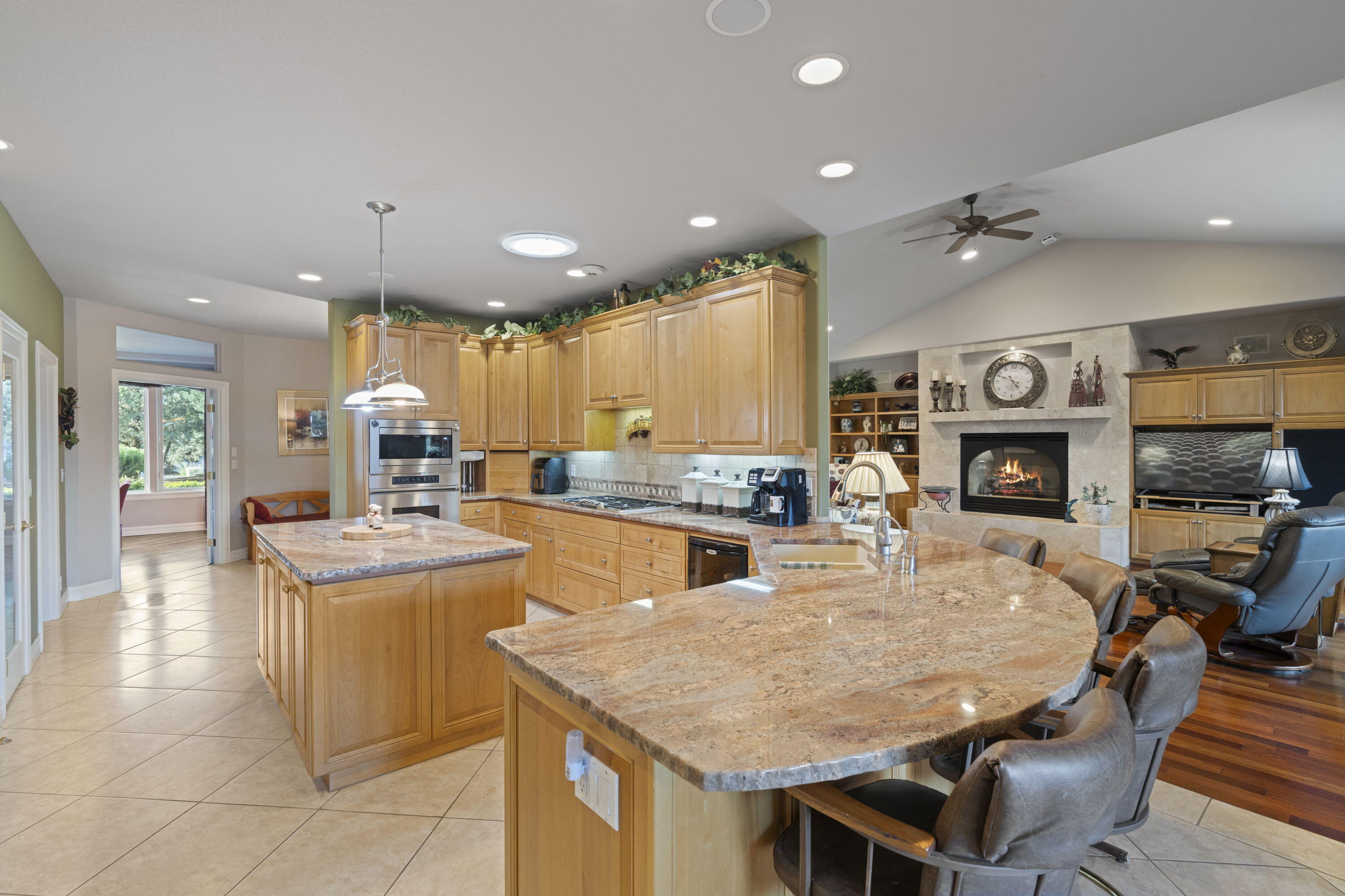 Eagle Crest - Residential