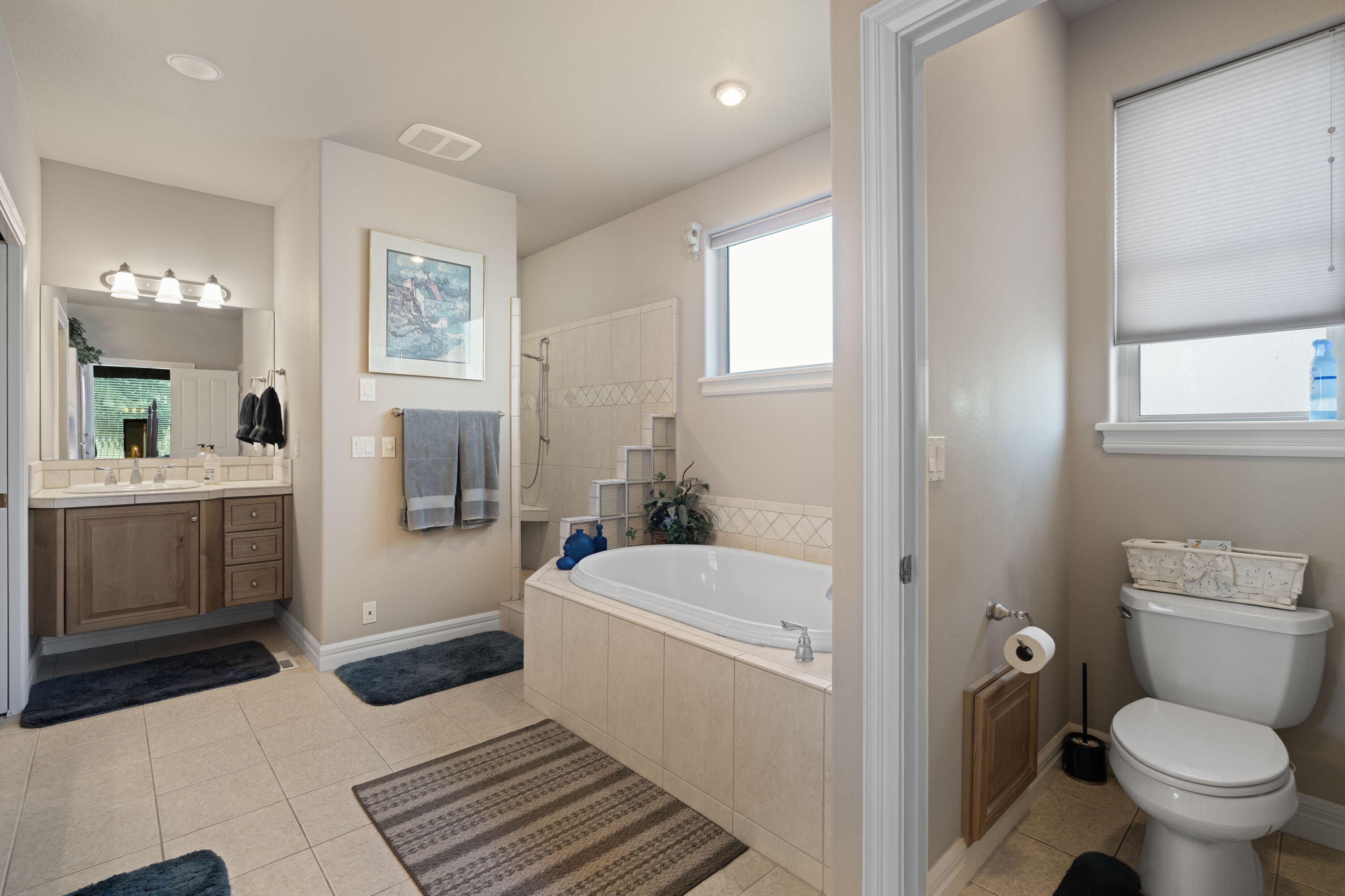 Eagle Crest - Residential