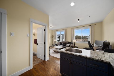 Tiny photo for 8933 NW Elizabeth Way, Prineville, OR 97754 (MLS # 220215726)