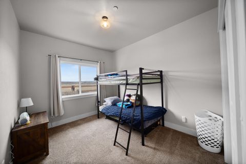 Tiny photo for 8933 NW Elizabeth Way, Prineville, OR 97754 (MLS # 220215726)