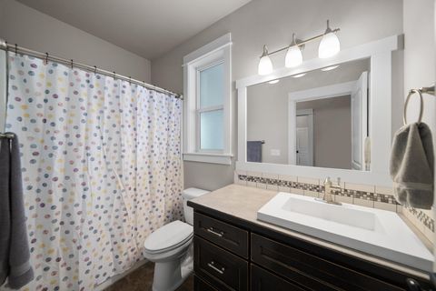 Tiny photo for 8933 NW Elizabeth Way, Prineville, OR 97754 (MLS # 220215726)