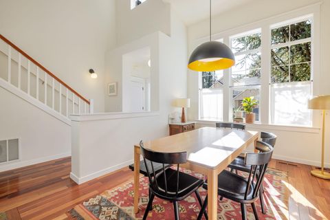 Tiny photo for 61059 Snowberry Place, Bend, OR 97702 (MLS # 220216936)