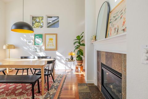 Tiny photo for 61059 Snowberry Place, Bend, OR 97702 (MLS # 220216936)