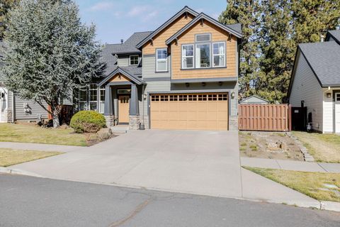 Photo of 61059 Snowberry Place, Bend, OR 97702 (MLS # 220216936)