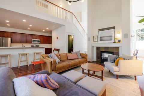 Tiny photo for 61059 Snowberry Place, Bend, OR 97702 (MLS # 220216936)