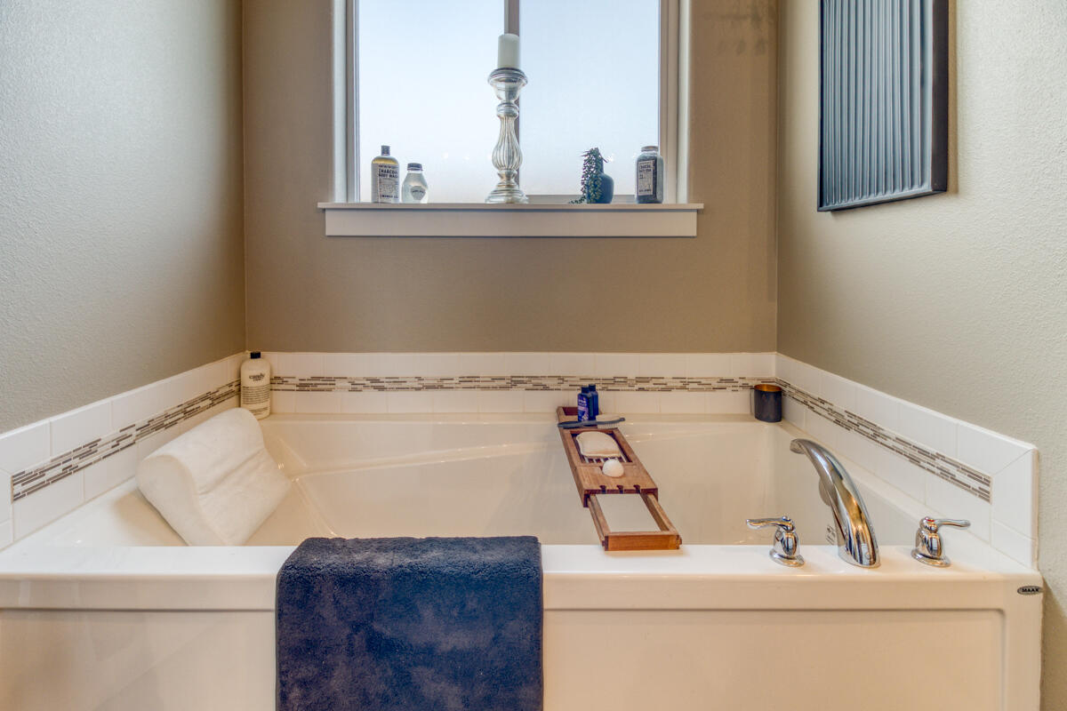 Maple Meadows - Residential