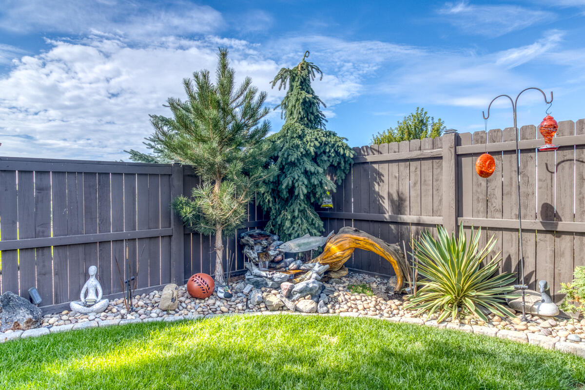 Maple Meadows - Residential