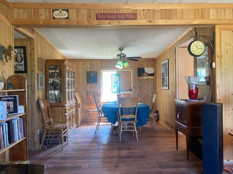 Tiny photo for 41837 Highway 62, Chiloquin, OR 97624 (MLS # 220212559)