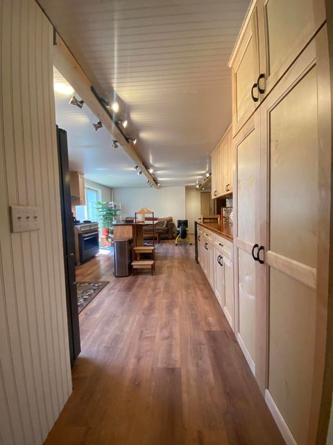 Tiny photo for 41837 Highway 62, Chiloquin, OR 97624 (MLS # 220212559)