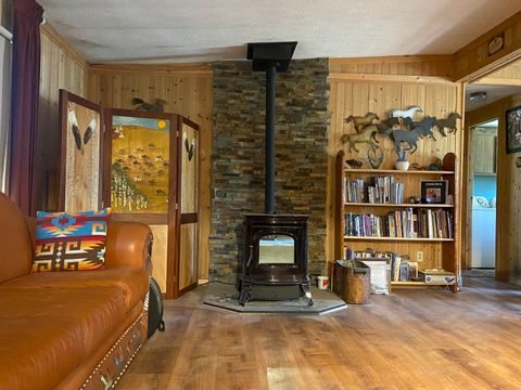 Tiny photo for 41837 Highway 62, Chiloquin, OR 97624 (MLS # 220212559)