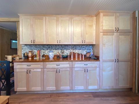 Tiny photo for 41837 Highway 62, Chiloquin, OR 97624 (MLS # 220212559)